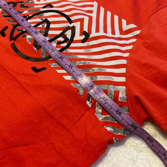 Bold Graphic Tee, Size 3X - Stand Out Style! - Picture 7 of 11